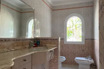 listing-small