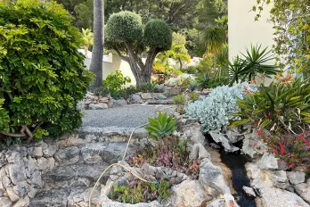 listing-small